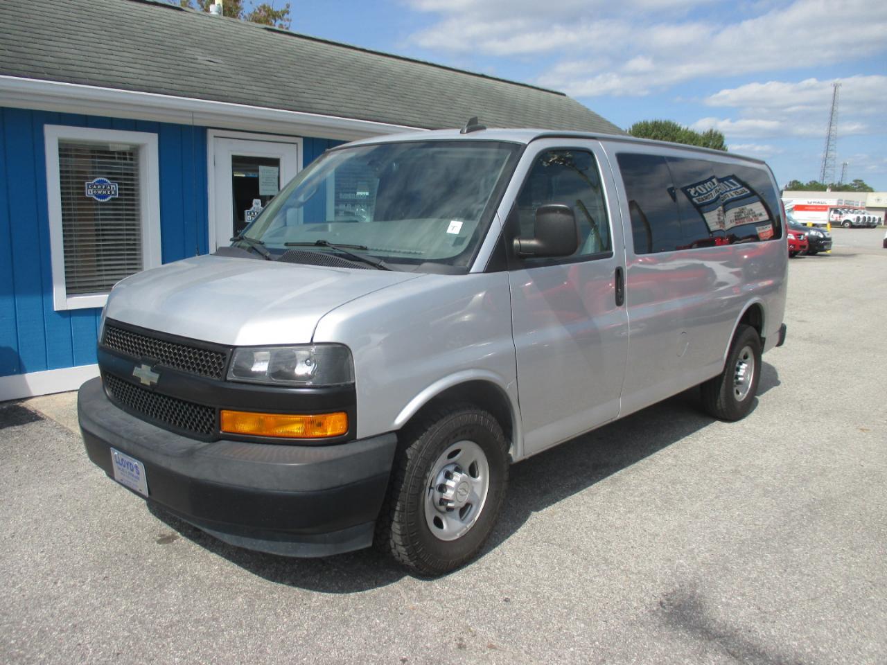chevrolet express passenger 2019 1GAWGEFG6K1329945 image chevrolet express passenger 2019 1GAWGEFG6K1329945 image